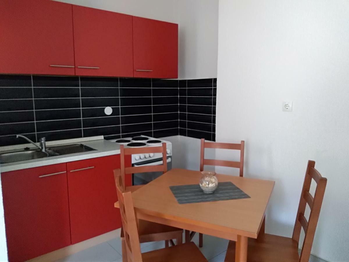 Apartman Lilly Laurana Esterno foto