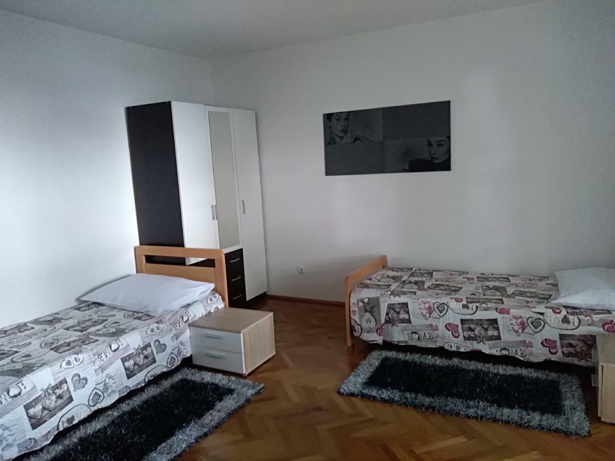 Apartman Lilly Laurana Esterno foto