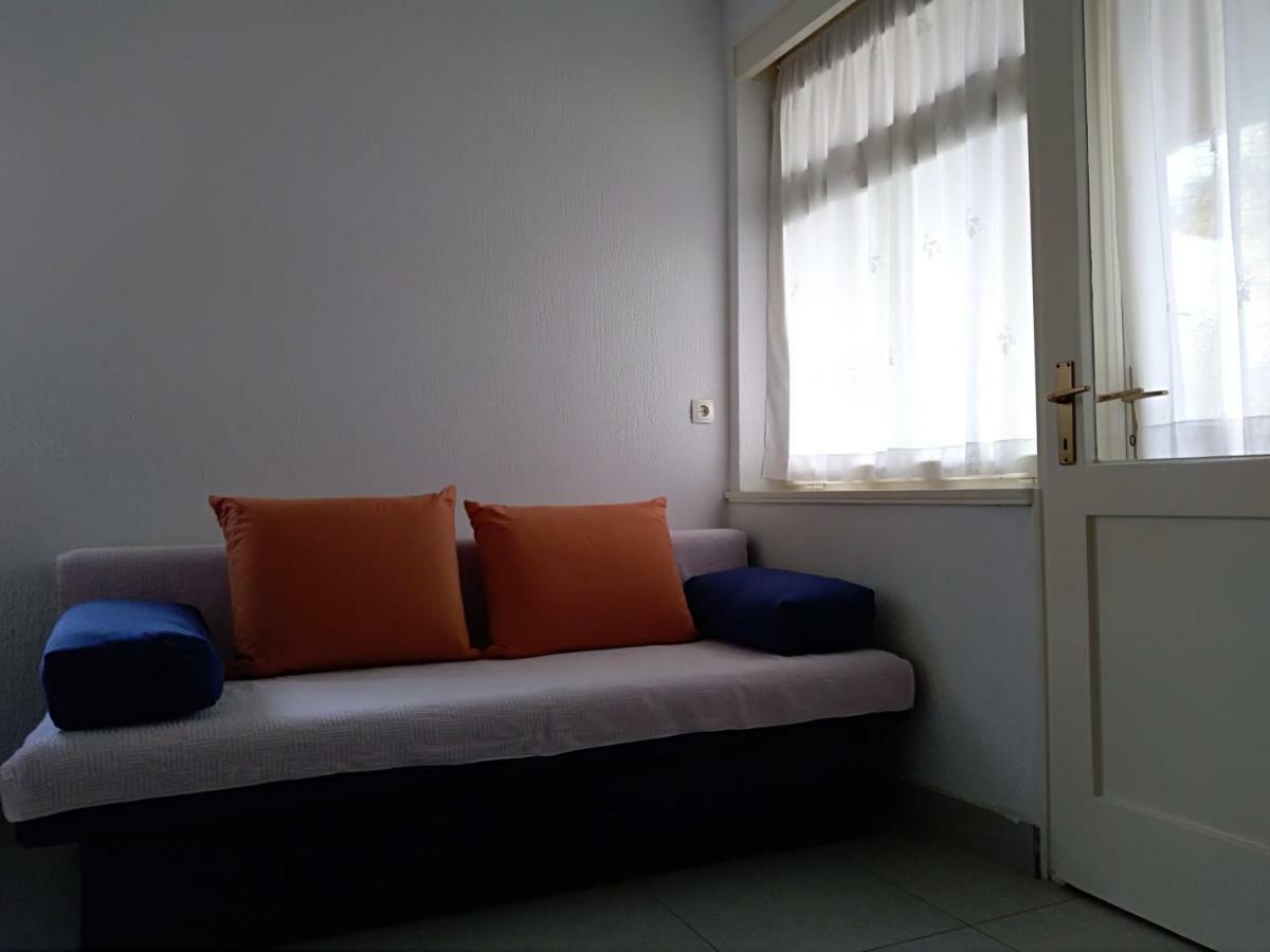 Apartman Lilly Laurana Esterno foto